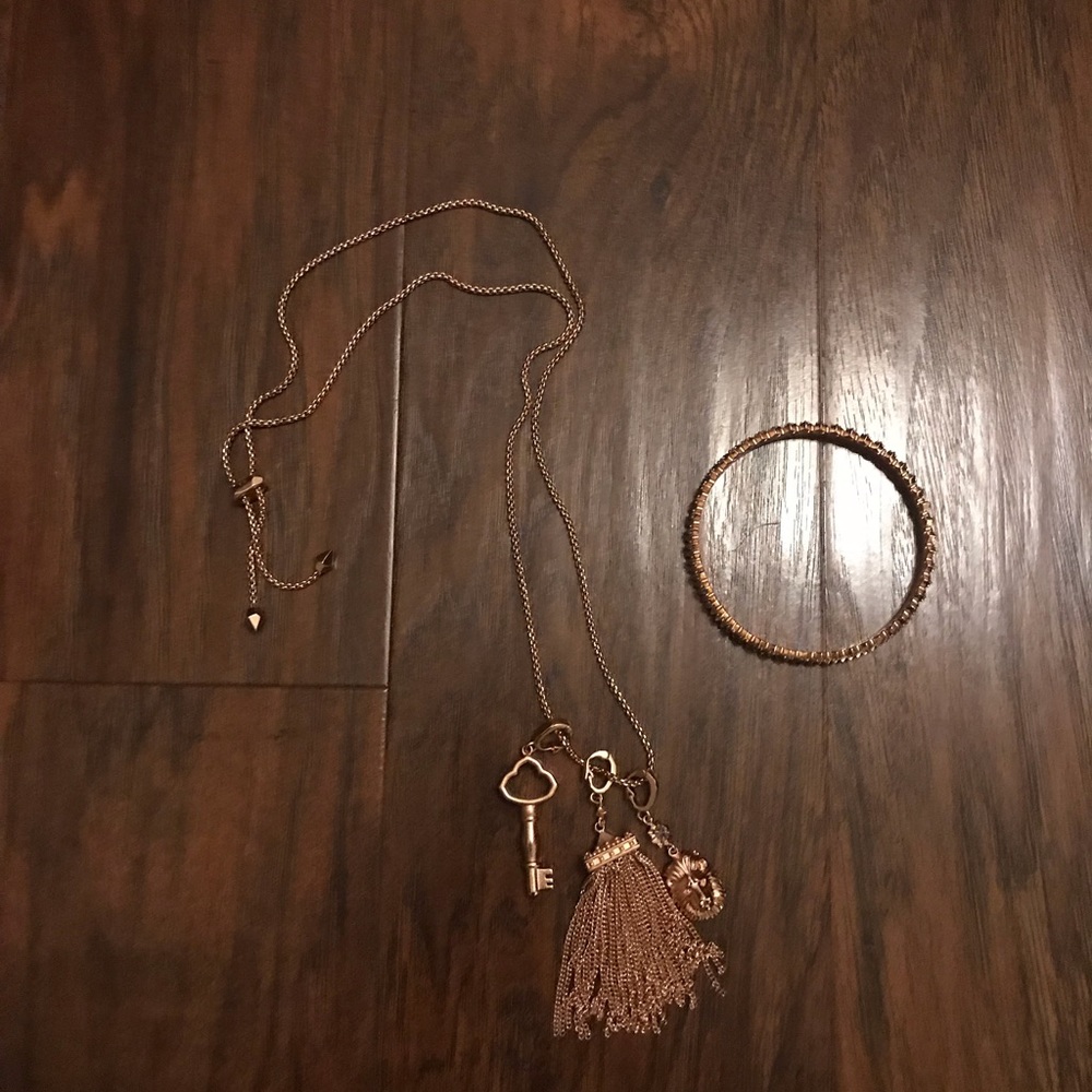 Kendra Scott Rose Gold necklace and bracelet set